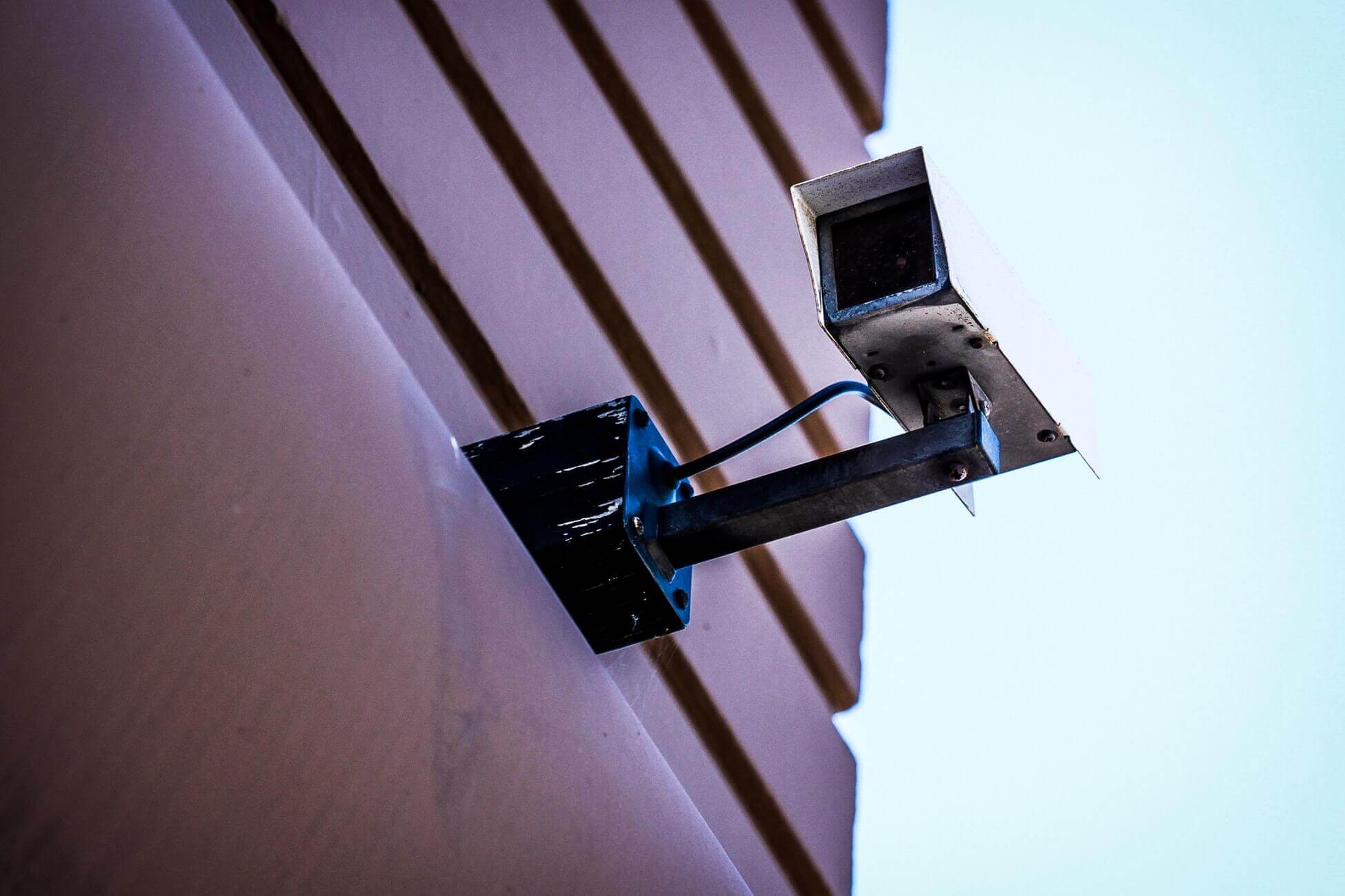 системы видеонаблюдения, чтобы обеспечить безопасность дома и на работе